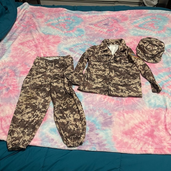 Toddler army costume L 4-6 - Picture 1 of 10